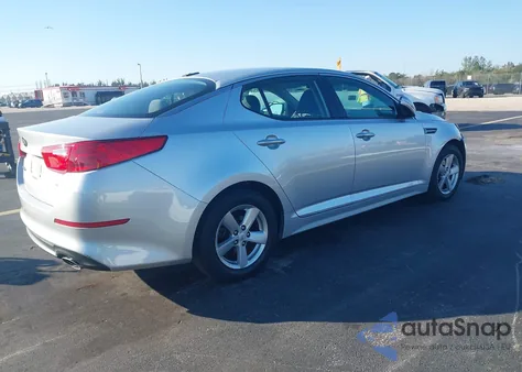 2015 Kia Optima Lx z USA, uszkodzony, nr VIN 5XXGM4A73FG448388